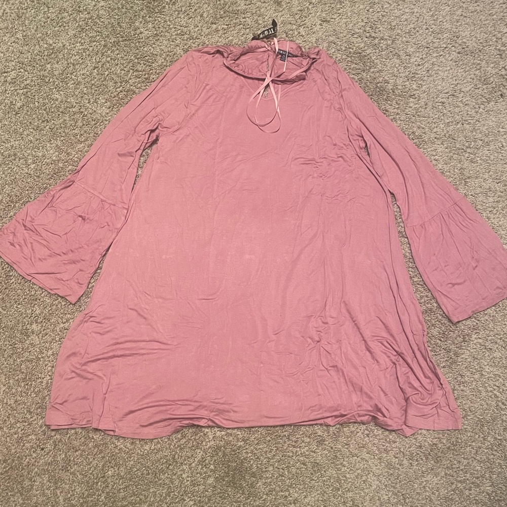 Lovely mauve skirt or blouse.